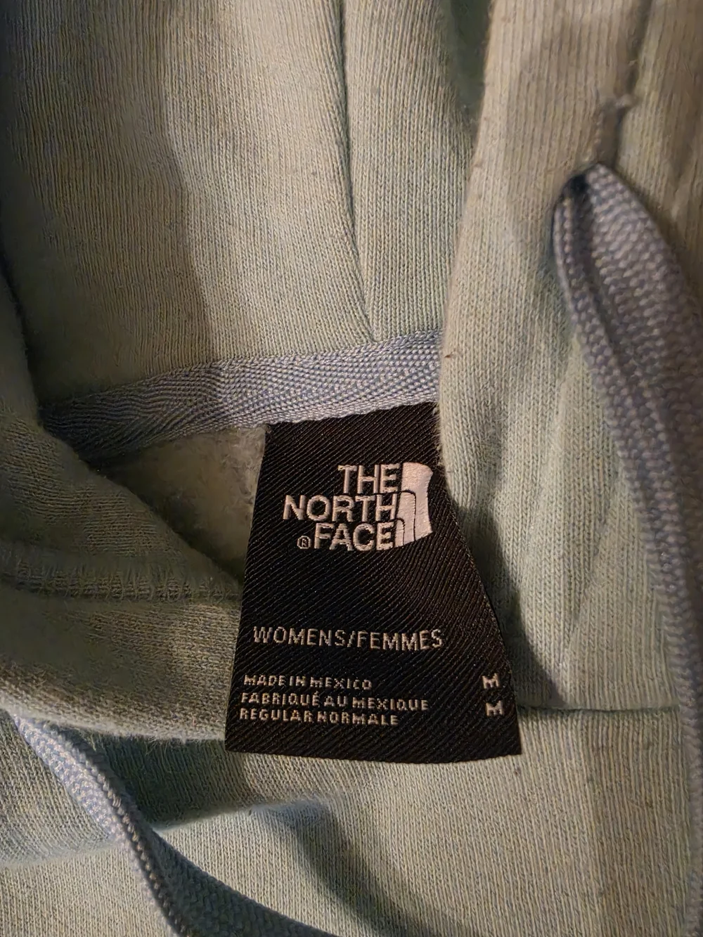 The North Face Women's Half Dome Logo Hoodie Sweatshirt Mint Green, Size M